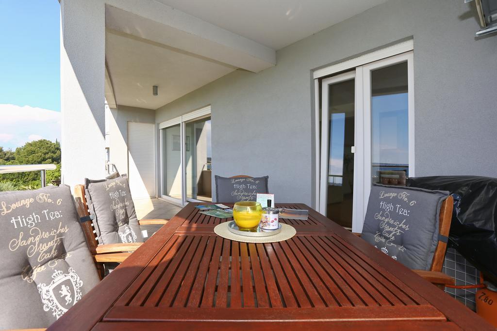 Apartment Puntamika Zadar Bagian luar foto